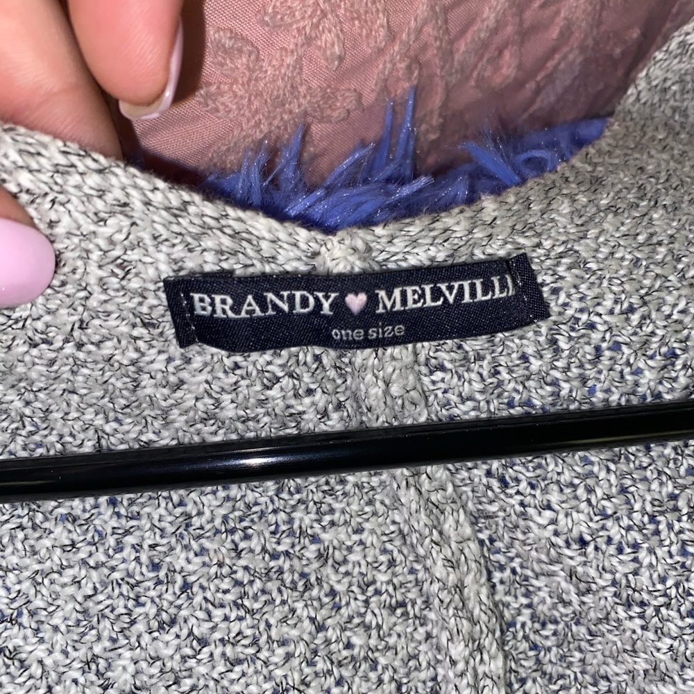 🛑SOLD🛑.       Cardigan! 💗 - Picture 3 of 3